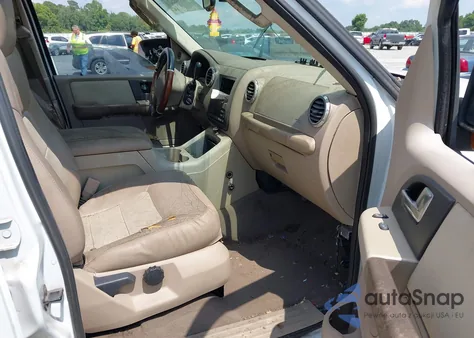 2003 Ford Expedition Eddie Bauer from USA, damaged, VIN 1FMRU17W53LB60580